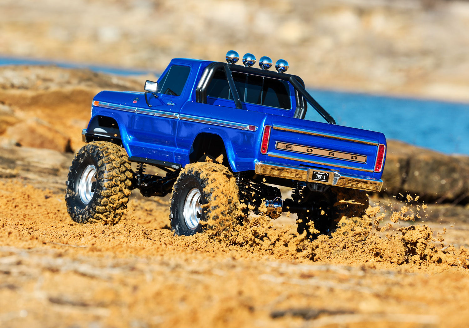 トラクサス 1/10 TRX4 フォード F150 ハイトレイルエディション